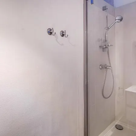 Beautiful In With Wifi Holiday home *